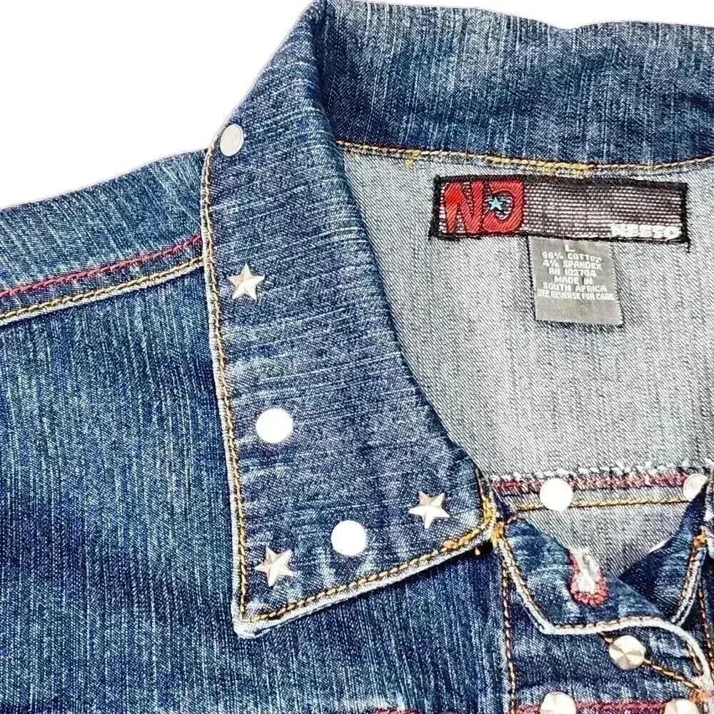 NEESO London Women's Jean Jacket L Metal Studs Patches Red New York Retro Y2K - Picture 7 of 16